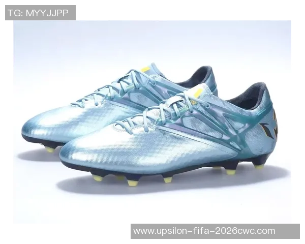 梅西153足球鞋评测与推荐助你在球场上尽显风采